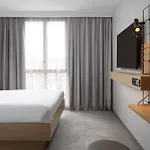 Moxy Paris 酒店 克拉马