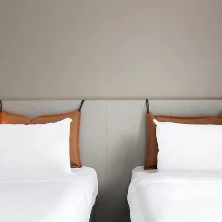 Hotel Moxy Paris