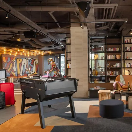 Moxy Paris Clamart