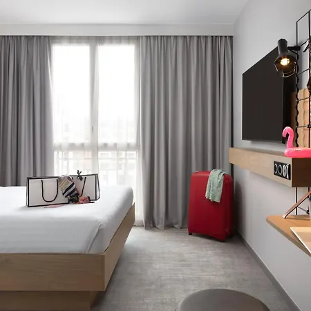Hotel Moxy Paris Clamart