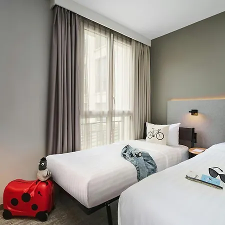Hotel Moxy Paris