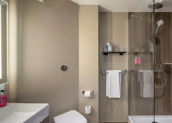 Moxy Paris 4* クラマール